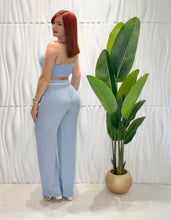Cargar imagen en el visor de la galería, Blue &amp; White Trim Set
