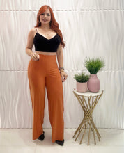Cargar imagen en el visor de la galería, Calabaza Pant
