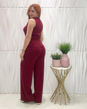 Cargar imagen en el visor de la galería, Burgundy Sweater Travel Set
