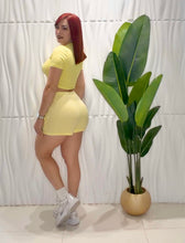 Cargar imagen en el visor de la galería, Butter Yellow Set

