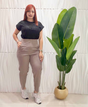 Cargar imagen en el visor de la galería, Trouser Grey Pant
