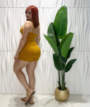 Cargar imagen en el visor de la galería, Mustard Romper
