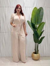 Cargar imagen en el visor de la galería, Beige Jumpsuit
