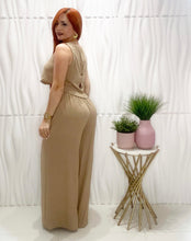 Cargar imagen en el visor de la galería, Minimalist Nude Set
