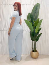 Cargar imagen en el visor de la galería, Sky Blue Travel Set
