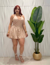 Cargar imagen en el visor de la galería, Polka Dots Beige Romper
