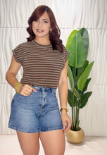 Cargar imagen en el visor de la galería, Stripes Tshirt
