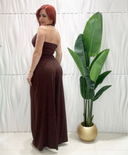 Cargar imagen en el visor de la galería, Halter Top &amp; Palazzo Set
