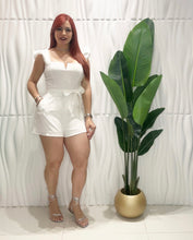 Cargar imagen en el visor de la galería, White Romper
