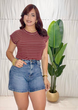 Cargar imagen en el visor de la galería, Stripes Tshirt

