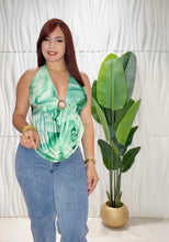 Cargar imagen en el visor de la galería, Halter Fashion Top
