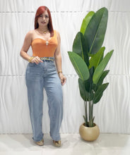 Cargar imagen en el visor de la galería, Hight Waist Light Jeans
