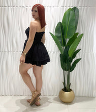 Cargar imagen en el visor de la galería, Black Straples Romper
