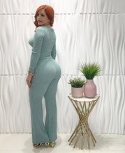 Cargar imagen en el visor de la galería, Aqua Top &amp; Pant Set
