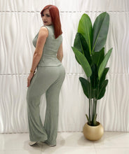 Cargar imagen en el visor de la galería, Sage Top &amp; Palazzo Set
