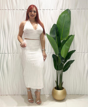Cargar imagen en el visor de la galería, White Top &amp; Midi Skirt
