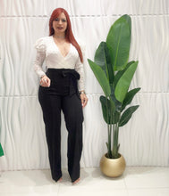 Cargar imagen en el visor de la galería, Lace White &amp; Black Jumpsuit
