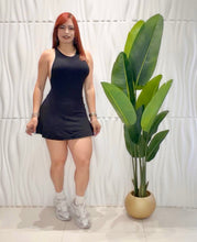 Cargar imagen en el visor de la galería, Sport Black Dress
