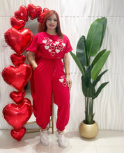 Cargar imagen en el visor de la galería, Heart Jogger Set
