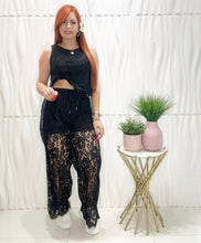 Cargar imagen en el visor de la galería, Black Lace &amp; Denim Set

