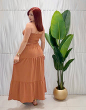 Cargar imagen en el visor de la galería, Camel Crop Top &amp; Skirt Set
