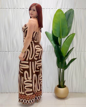 Cargar imagen en el visor de la galería, Chocolate Halter Jumpsuit

