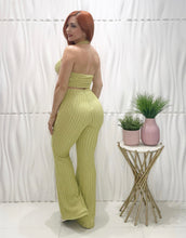 Cargar imagen en el visor de la galería, Lime Top &amp; Pant Set
