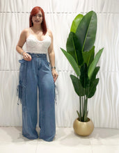 Cargar imagen en el visor de la galería, Vibrant Wide Long Pant
