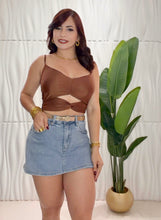 Cargar imagen en el visor de la galería, Lycra Crop Top

