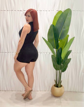 Cargar imagen en el visor de la galería, Vest Black Romper
