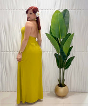 Cargar imagen en el visor de la galería, Boho Lime Dress
