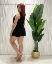 Cargar imagen en el visor de la galería, Trim Top &amp; Short Set
