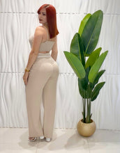 Cargar imagen en el visor de la galería, Khaki &amp; White Trim Set
