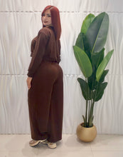 Cargar imagen en el visor de la galería, Chocolate Travel Set
