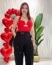 Cargar imagen en el visor de la galería, Heart Red Top
