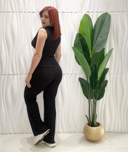 Cargar imagen en el visor de la galería, Black Top &amp; Palazzo Set
