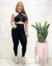 Cargar imagen en el visor de la galería, Relaxed Basic Top &amp; Leggins Set
