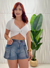 Cargar imagen en el visor de la galería, One Size Crop Top
