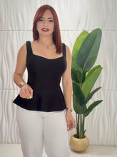 Cargar imagen en el visor de la galería, Black Top
