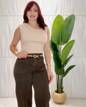 Cargar imagen en el visor de la galería, One Shoulder Top
