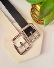 Cargar imagen en el visor de la galería, Black &amp; White Belt

