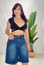 Cargar imagen en el visor de la galería, Basic CutOut Top
