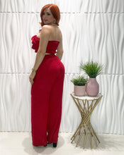 Cargar imagen en el visor de la galería, Red Fuffle Top &amp; Palazzo Set
