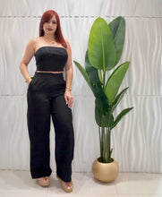 Cargar imagen en el visor de la galería, Black Embroidery Set
