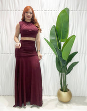 Cargar imagen en el visor de la galería, Plum Top &amp; Maxi Skirt Set
