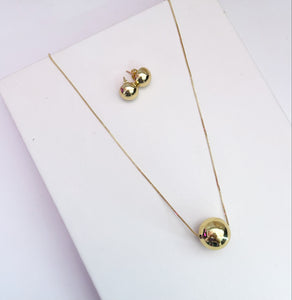 Gold Necklace & Earrings Set