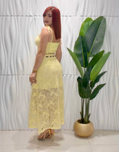 Cargar imagen en el visor de la galería, Yellow Lace Set
