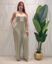 Cargar imagen en el visor de la galería, Sage Jumpsuit
