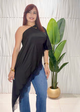 Cargar imagen en el visor de la galería, Tunic Lace Top
