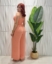 Cargar imagen en el visor de la galería, Peach Jumpsuit
